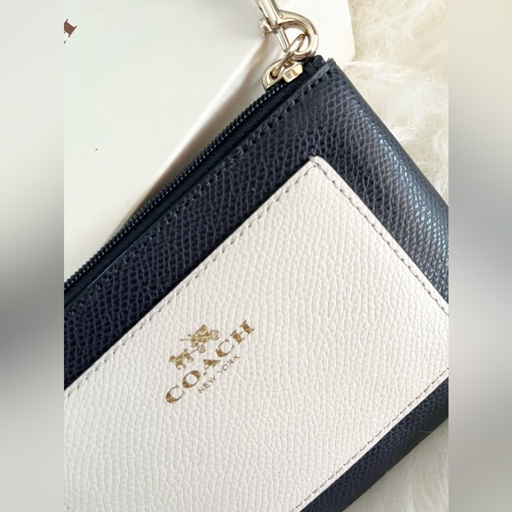 Small WRISTLET in Bicolor Crossgrain Leather